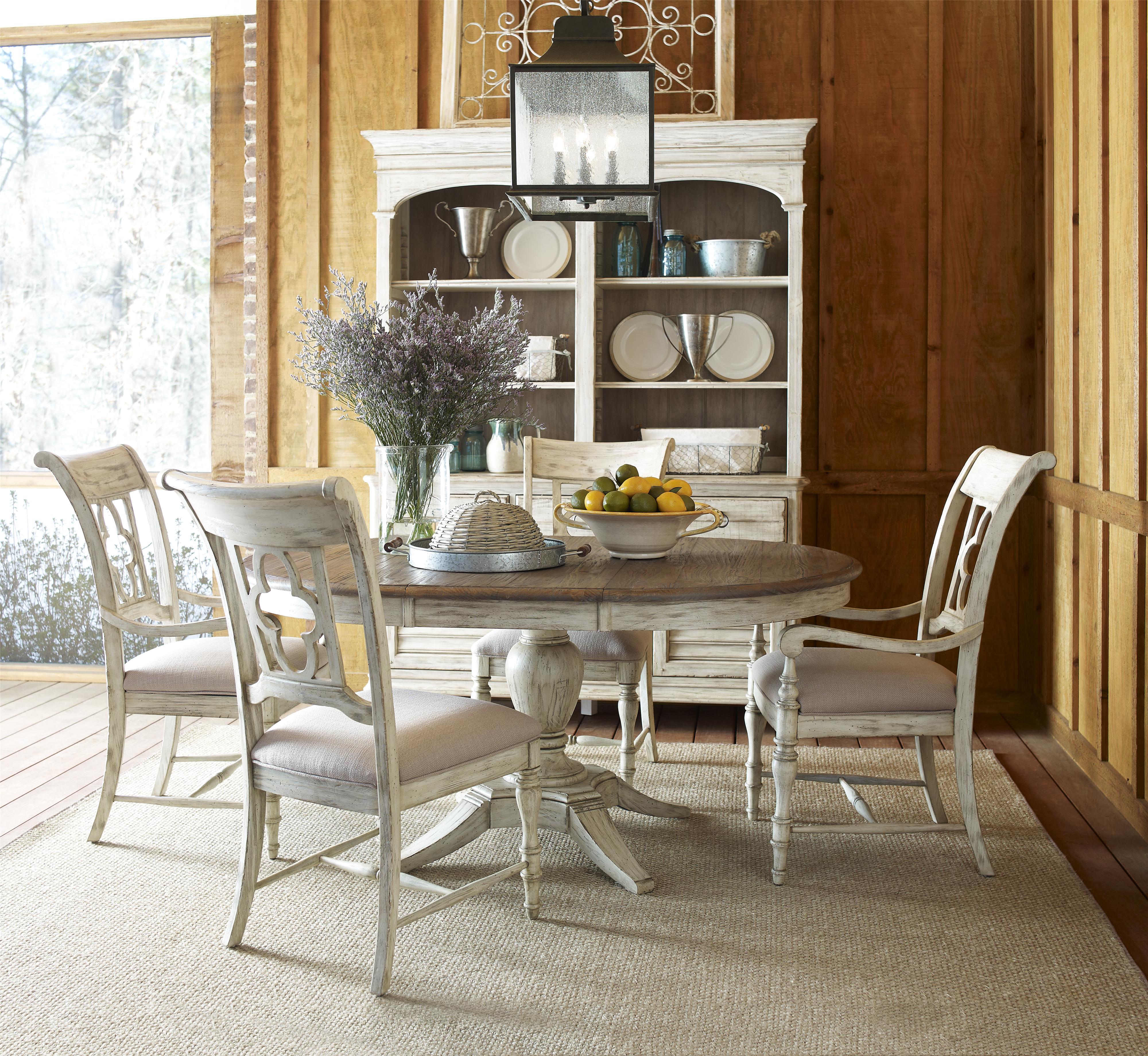 Kincaid Furniture Weatherford Side Chair with Quatrefoil Back Belfort